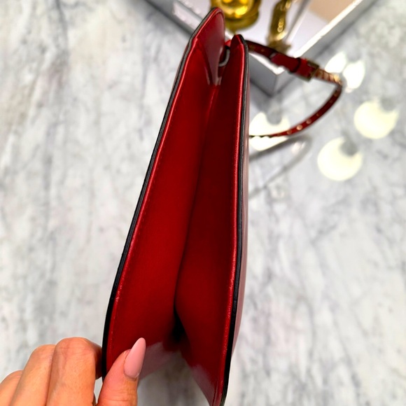 VALENTINO GARAVANI Vitello Rockstud Shoulder Satchel Red Nappa Leather Bag - Picture 9 of 16